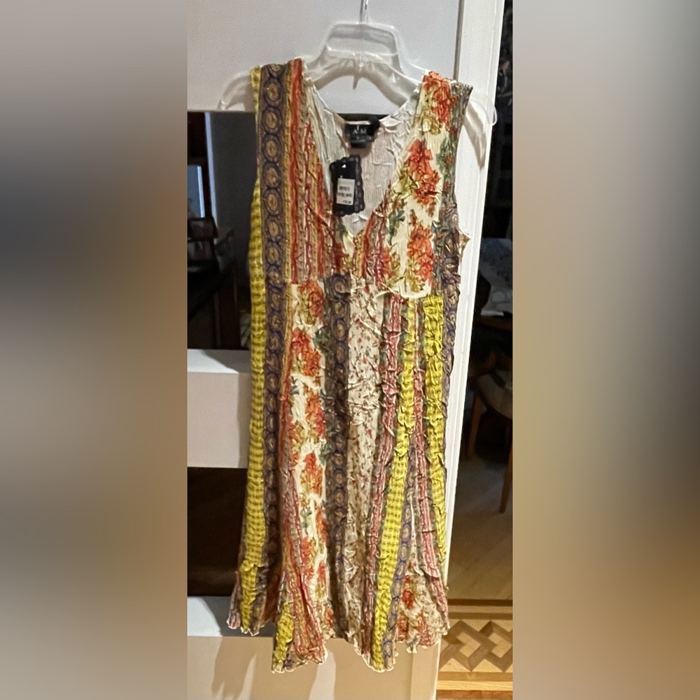 NWT maxi dress!  Smoke free home.  My goal is for someone to love it!